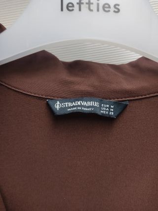 Camisa marrón Stradivarius talla M