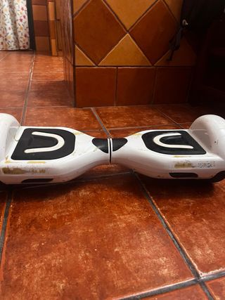 Hoverboard Patín Eléctrico Blanco, marca BLUOKO