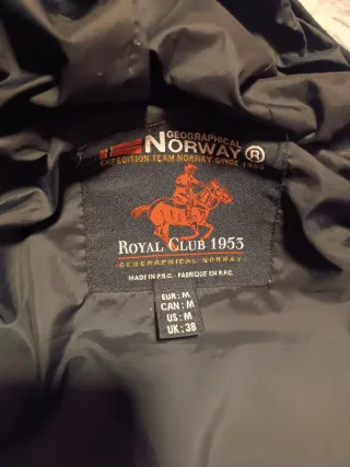 Chaqueta Norway plumífera azul y roja