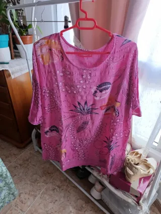 Blusa rosa estampada