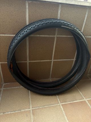 Cubierta Specialized Rhombus PRO 700x47 Gravel