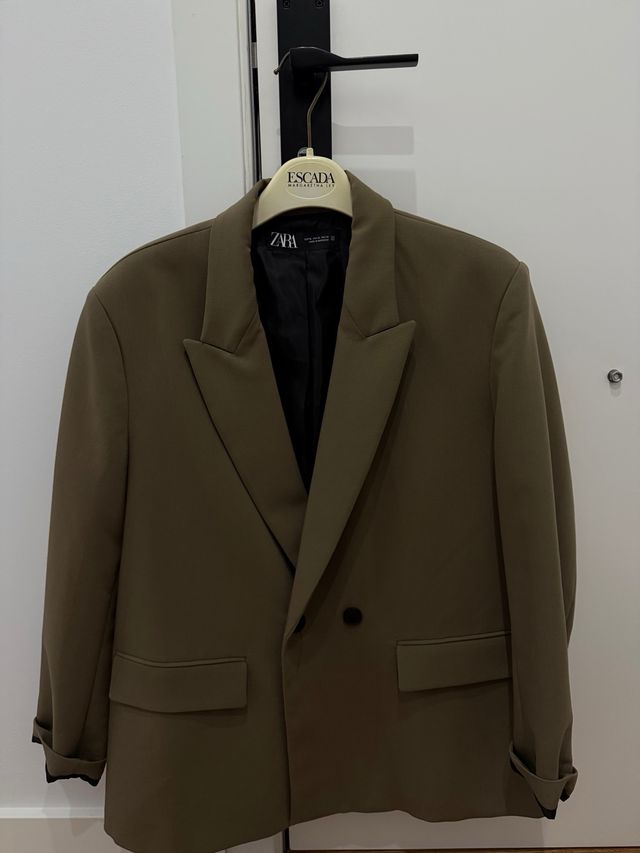 Blazer Zara Verde Oliva