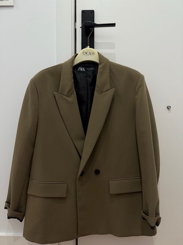 Blazer Zara Verde Oliva
