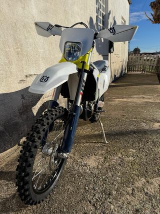 350 FE 27 horas 800 km Husqvarna 2025