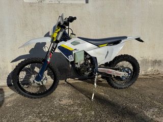 350 FE 27 horas 800 km Husqvarna 2025