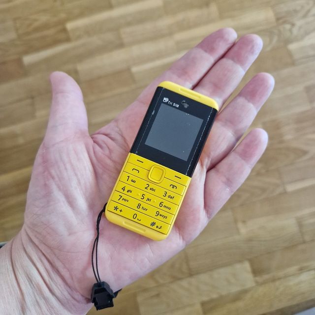 Telefono cellulare MINI NUOVO - 3 SIM