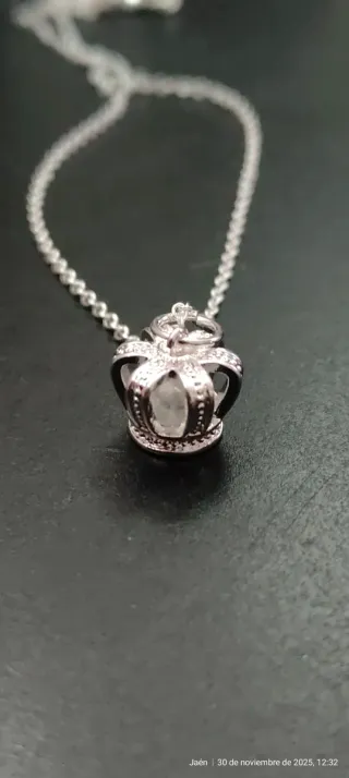 Colgante corona plata con circonitas