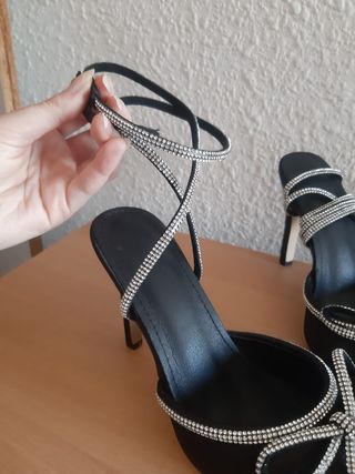 Zapatos de tacón espectaculares. Nuevos sin estren