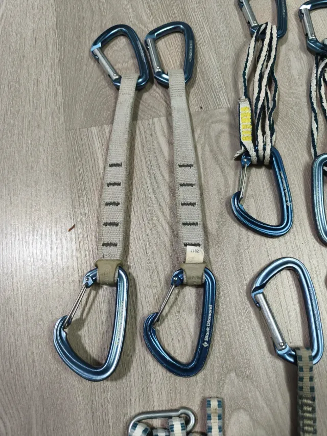 12 Cintas Express Black Diamond