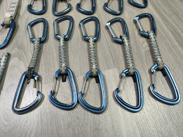 12 Cintas Express Black Diamond