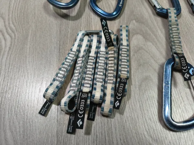 12 Cintas Express Black Diamond