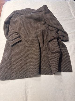 Abrigo de paño marrón
