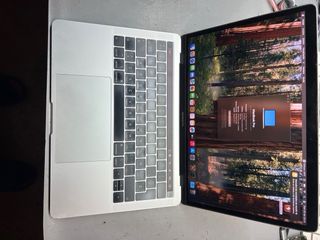 MacBook Pro 13 2018 i7 16GB RAM 1TB SSD