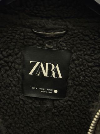 Cazadora Zara Negra Borreguito