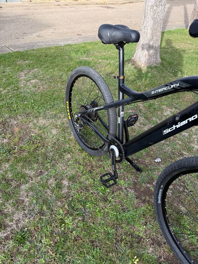 Bicicleta Eléctrica Schiano Negra