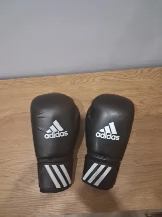 Guantes Boxeo Adidas 8oz + Vendas 255cm