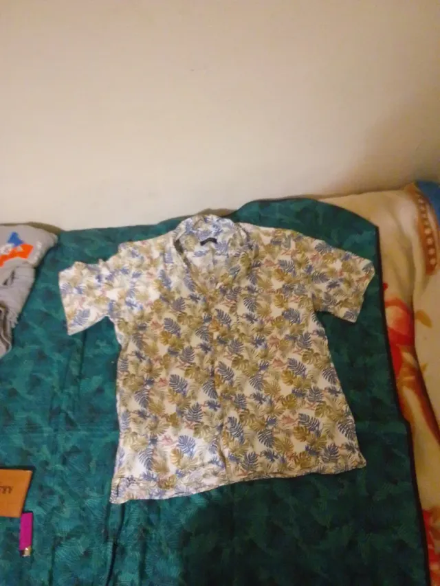 Camisa Hawaiana Estampada
