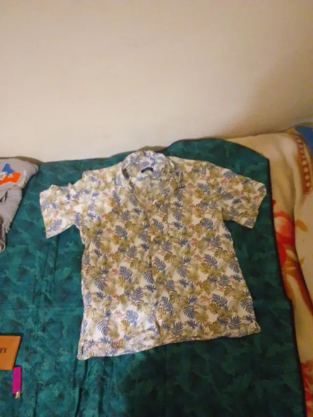 Camisa Hawaiana Estampada