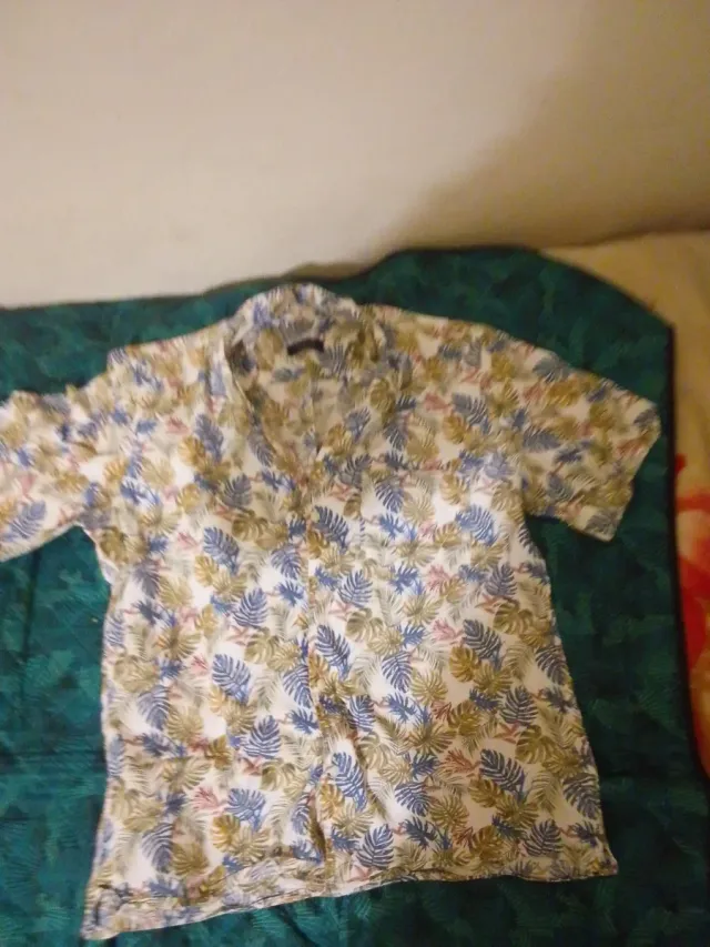 Camisa Hawaiana Estampada