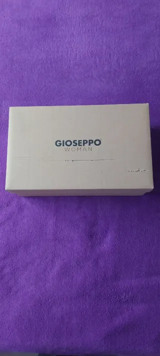 Sandalias Gioseppo negras y marrones