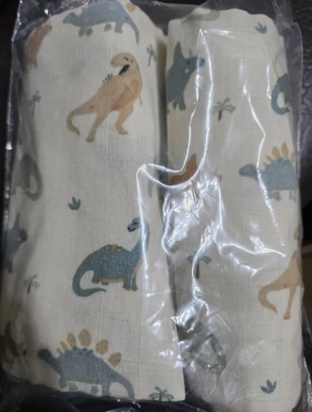 Pack 3 muselinas Jollein dinosaurios