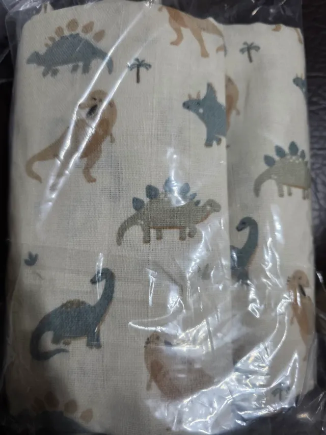 Pack 3 muselinas Jollein dinosaurios