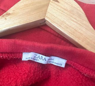 Sudadera Zara Roja