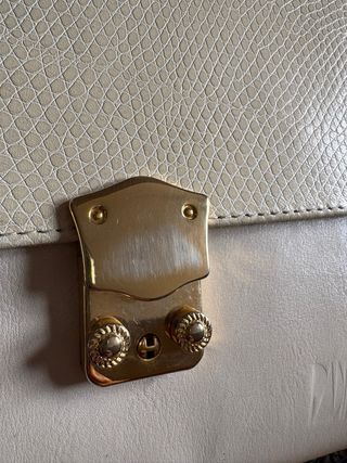 Bolso de hombro blanco