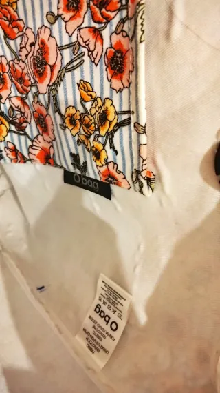 Bolso O bag azul con interior floral