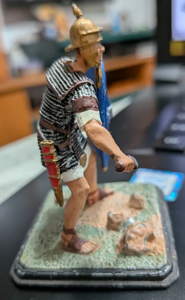 Figura di Piombo di un Soldato Romano Storico