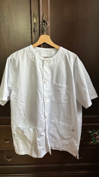 Bata blanca manga corta