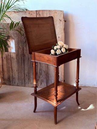 Tavolini francesi antichi da cucito