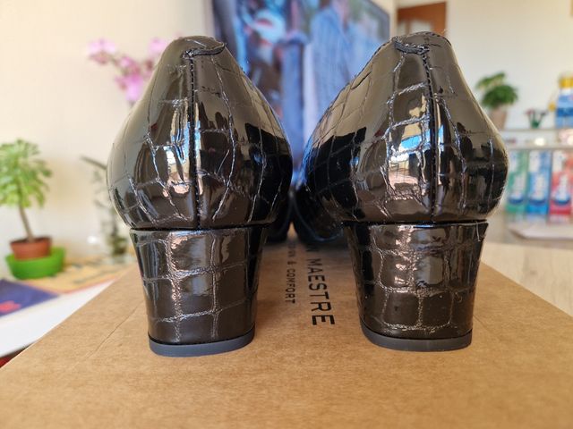 Offerta: Juan Maestre T.38-39 NUOVI Nero