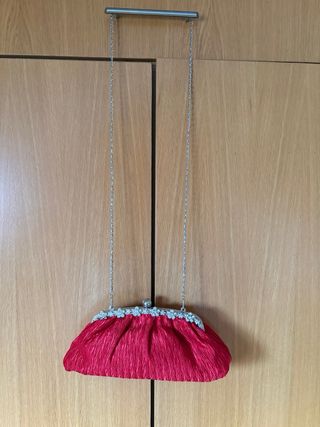 Bolso de fiesta rojo con pedrería