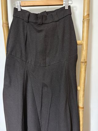 Falda midi The IQ Collection