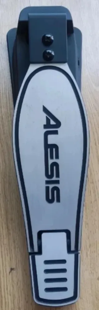 Alesis Nitro hihat control