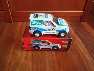 Coche Scalextric Ninco Mitsubishi Pajero
