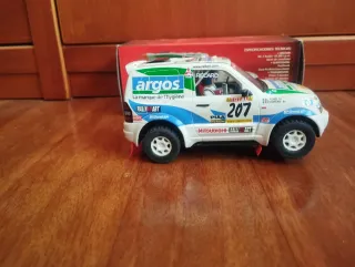 Coche Scalextric Ninco Mitsubishi Pajero