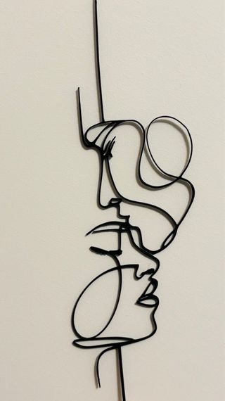 Statua Line Art Bacio Etereo Coppia stampa 3D PLA