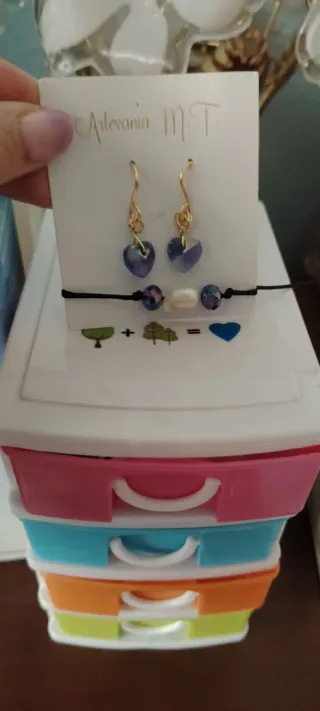 Artesania M.T. Pendientes Corazón Morado