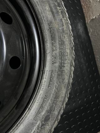 Rueda nueva 205/55r16  Renault Laguna de 2005,