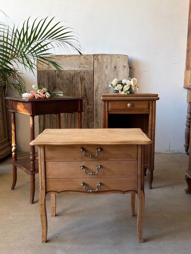 Tavolino francese in rovere pieghevole