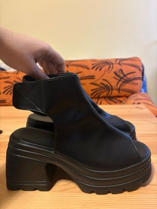 Sandalias originales plataforma negras talla 41