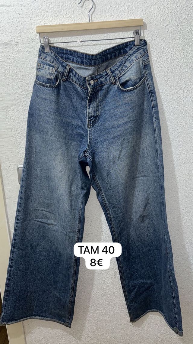 Pantalón vaquero ancho Talla 40