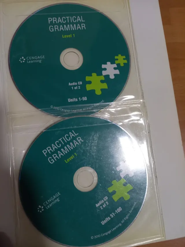 Practical Grammar 1 (with Audio CDs and Answers)