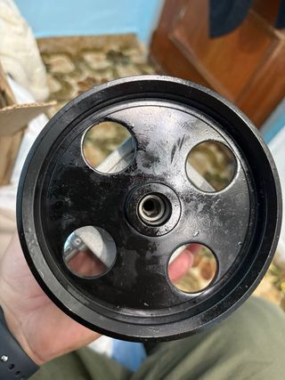 Bomba de dirección asistida Volvo