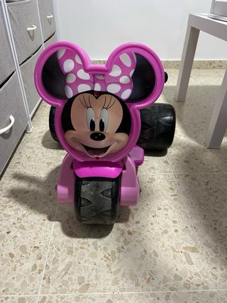 Moto eléctrica de batería Minnie Mouse rosa