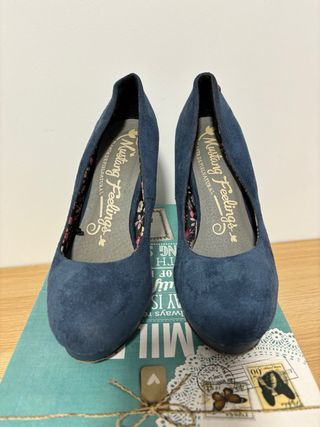 Elegantes Zapatos de tacón azul para fiesta