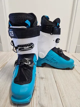 Botas Salomon MTN Explore W 24/24.5