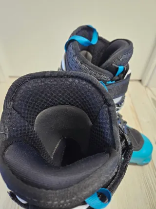 Botas Salomon MTN Explore W 24/24.5